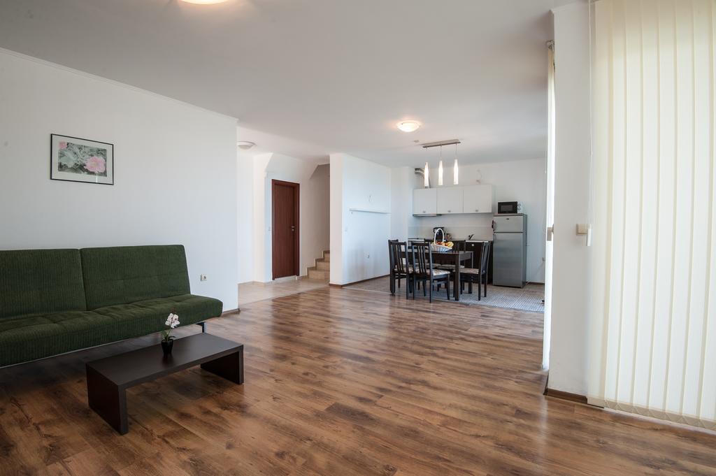 Momchil Villas Balchik Esterno foto